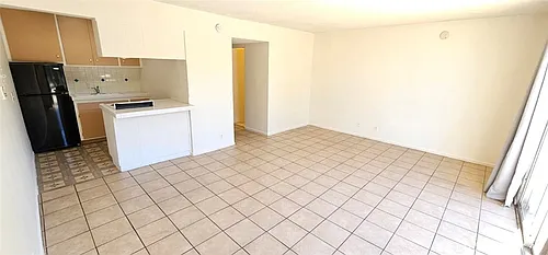 206 N Park View St #104 Photo 1