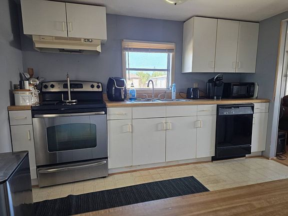 2nd image of 14810 Shark St #3