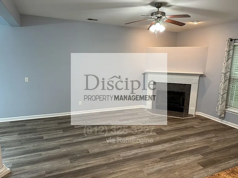 250 Summer Hill Way — Photo 10