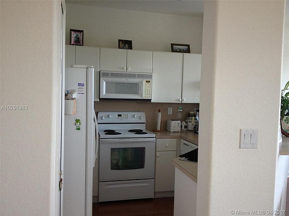4th image of 7807 NW 114th Pl #7807