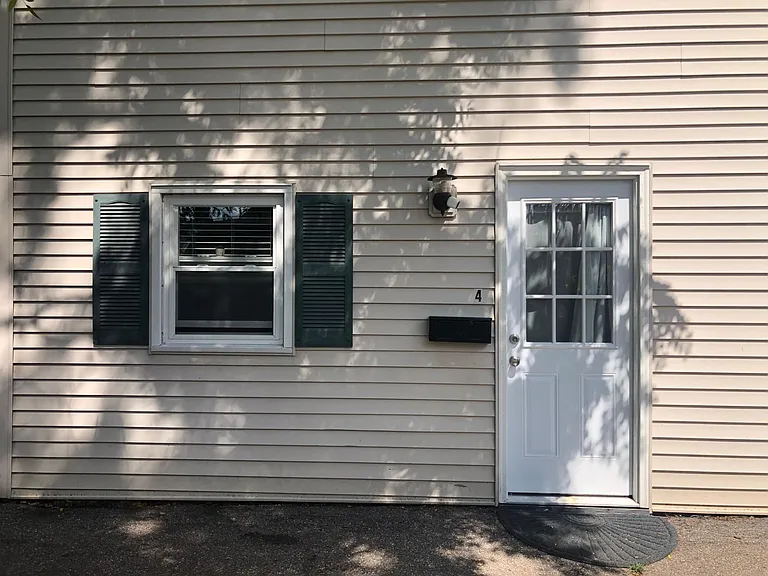 140 Howard St — Photo 7