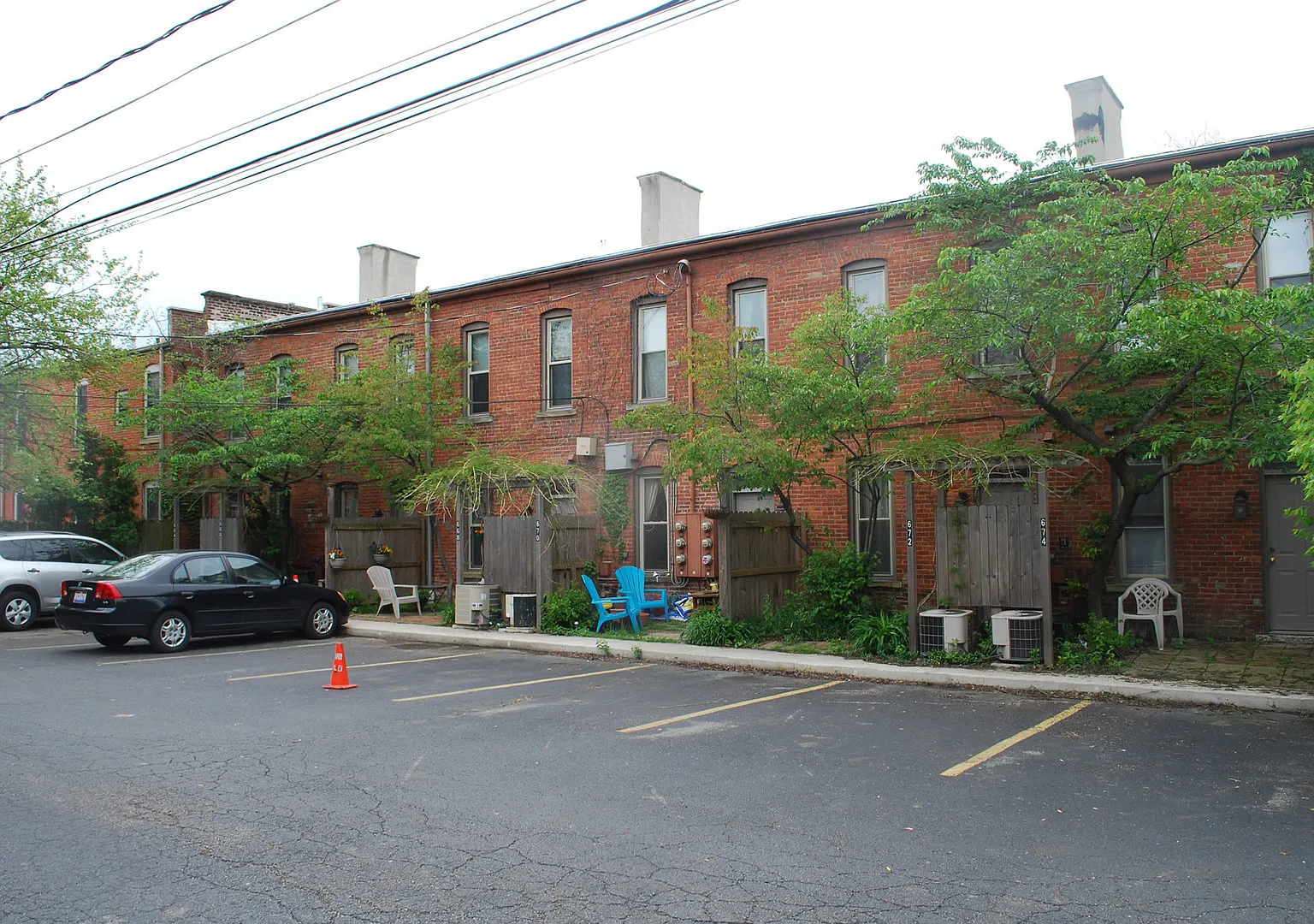 664 Kerr — Photo 2