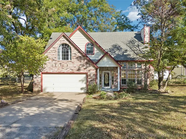 25683 S Desert Trl, Claremore, OK 74019