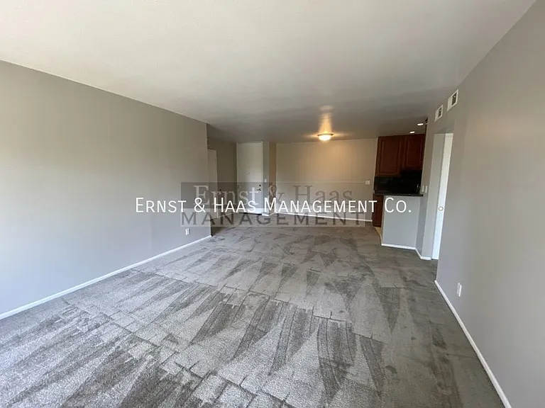 576 N Bellflower Blvd #237 — Photo 11