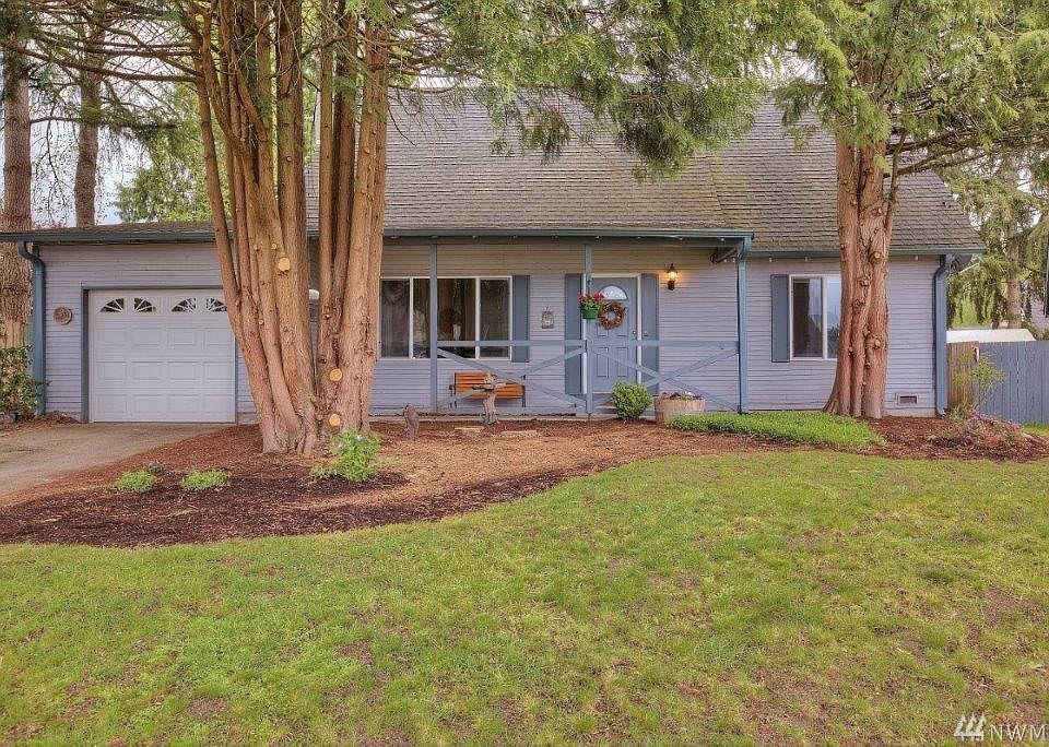 1st image of 1914 36th St SE