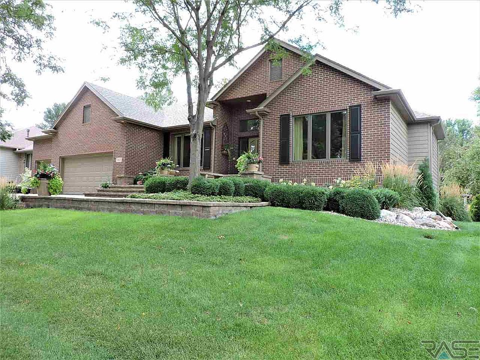 1st image of 5405 S Seabrook Cir