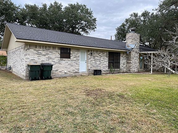 4th image of 312 Hessler Dr