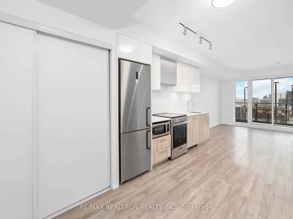 251 Jarvis St, Toronto, ON