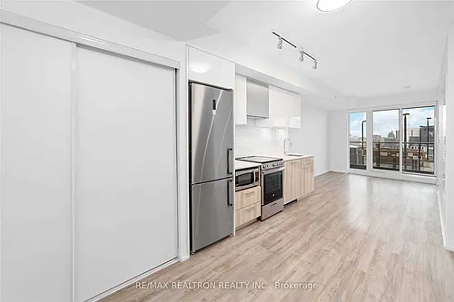 251 Jarvis St Photo 1