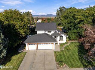 1719 Bougainvillea Dr, Minden, NV 89423