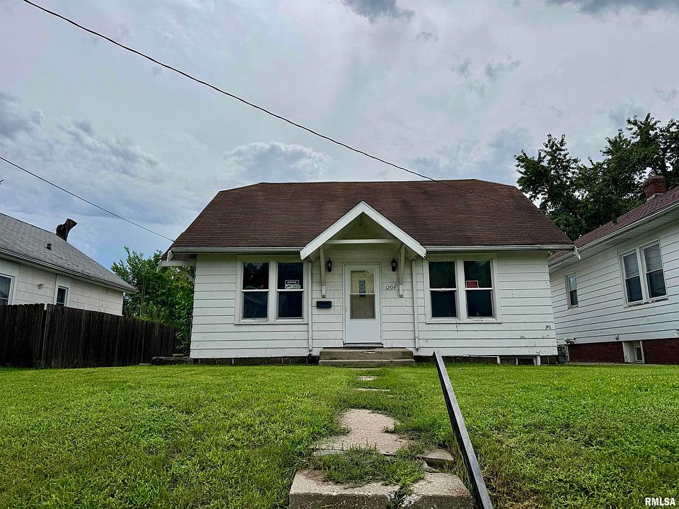 1st image of 1204 E Virginia Ave