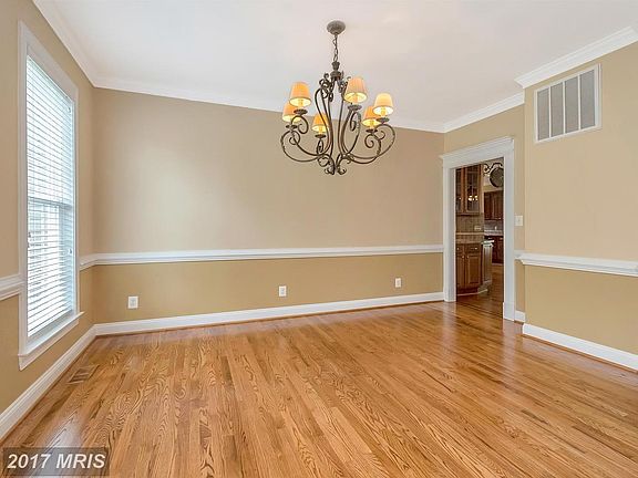 Dining Room with crown and chair rail molding