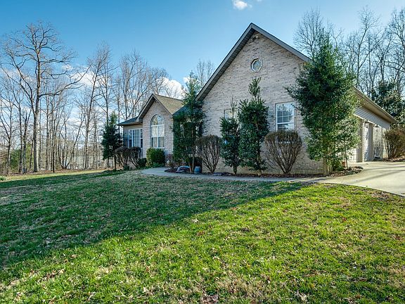 2nd image of 2424 White Horse Dr
