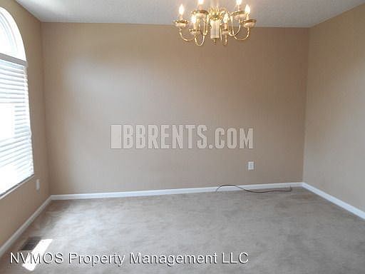 3rd image of 6711 Forest Hill Ln