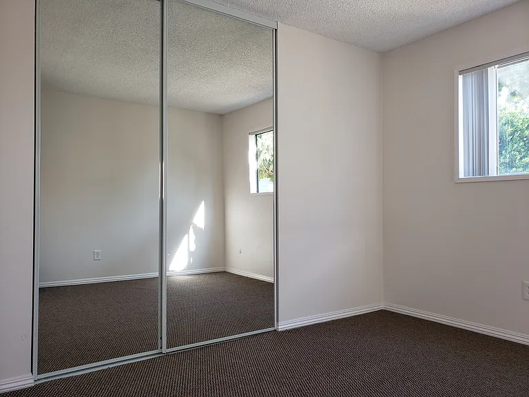 Vista Del Rio Apartments — Photo 27