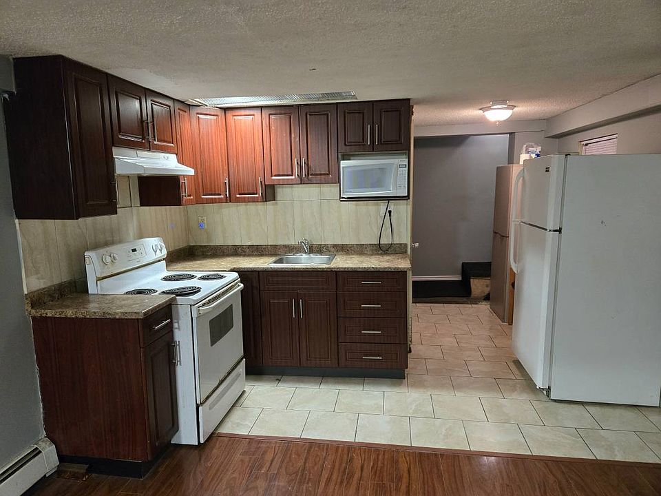 2nd image of 6329 Main St