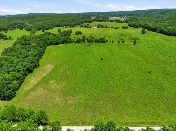 000 Pleasant Hill Road, Mountain Grove, MO 65711