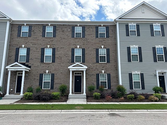 1st image of 4849 Travertine Ave