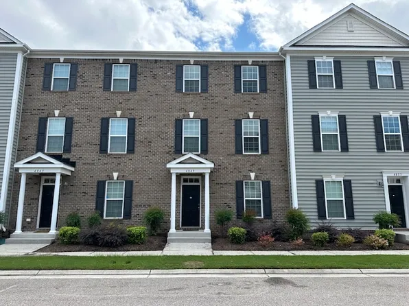 4849 Travertine Ave, Virginia Beach, VA 23462