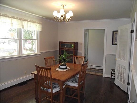 4th image of 2325 Woodmont Dr