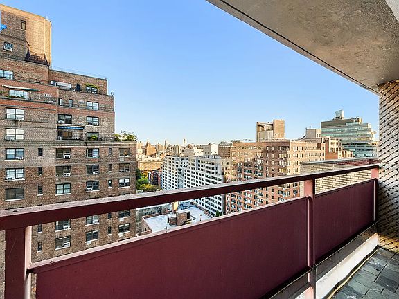 3rd image of 142 E 16th St APT 19F
