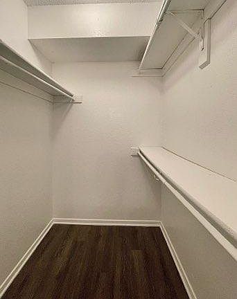 2nd image of 1562 Weyland Dr #1002