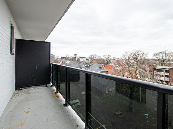 3rd image of 24 Tyndall Ave #302