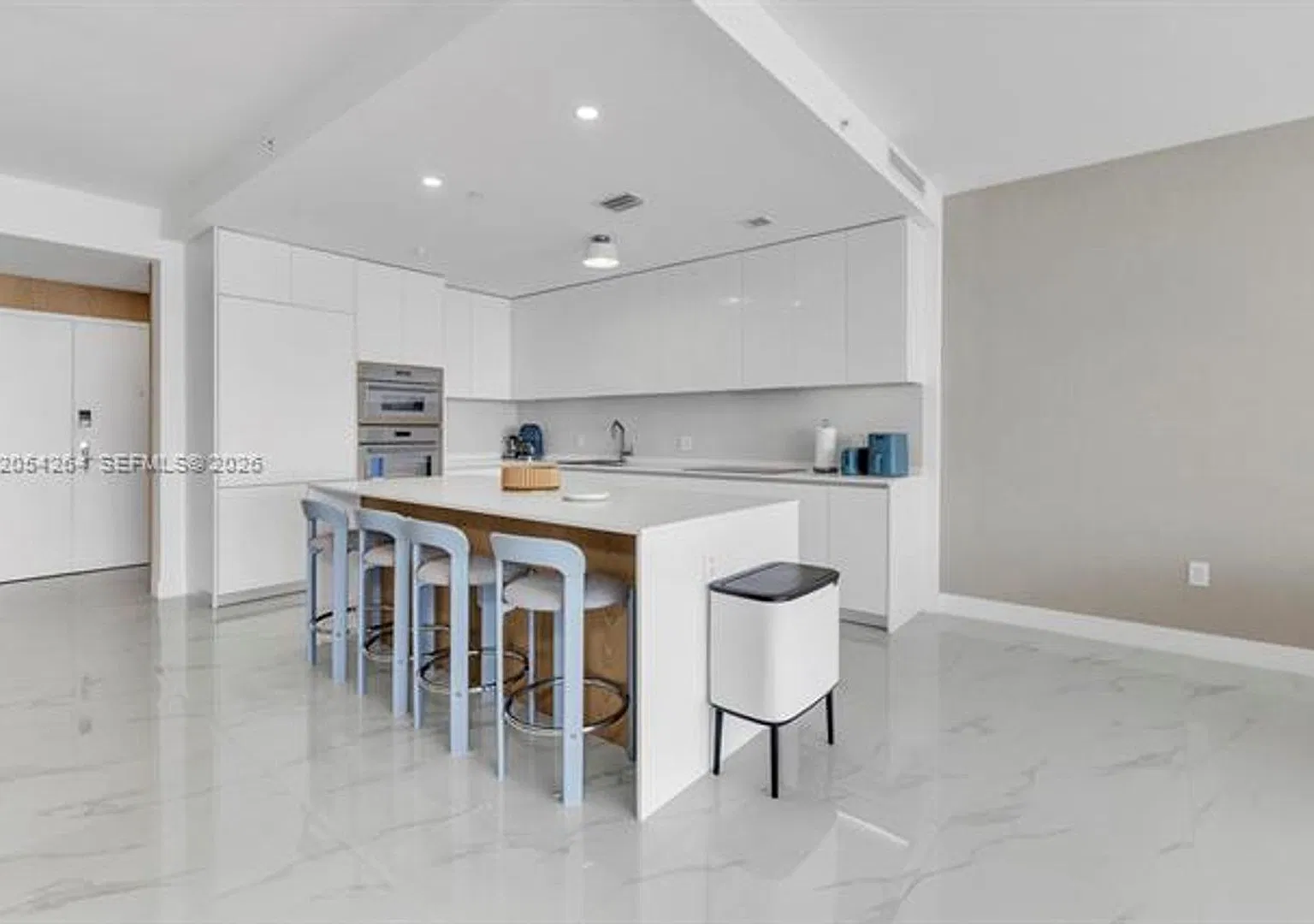 700 NE 24th St cu-5502, Miami, FL 33137 — Photo 1