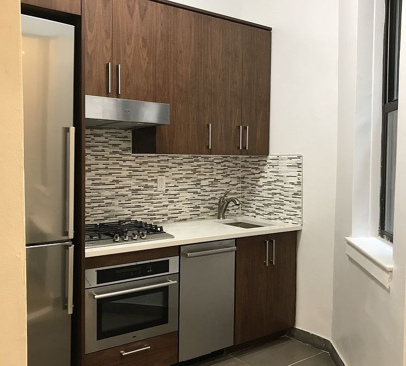 2nd image of 148 E 30th St APT 4H
