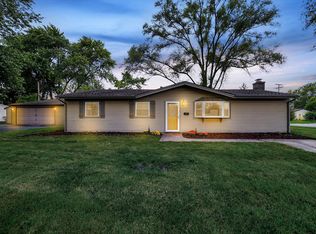 475 Larkdale Row, Wauconda, IL
