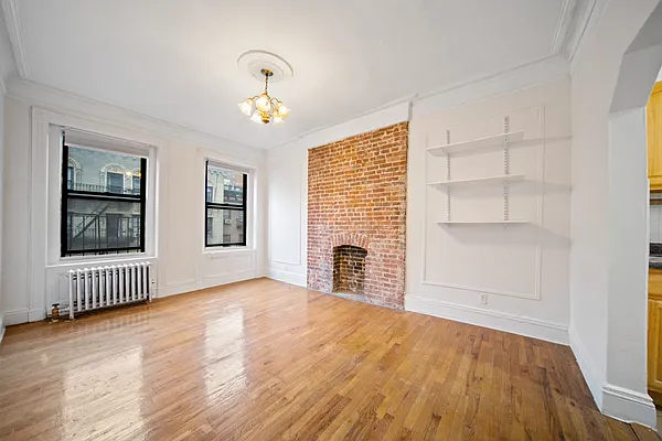 Rented by Bond New York | media 1