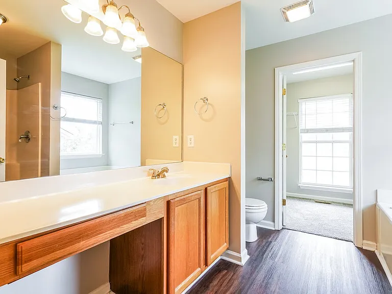 209 Briarcotes Cir — Photo 12