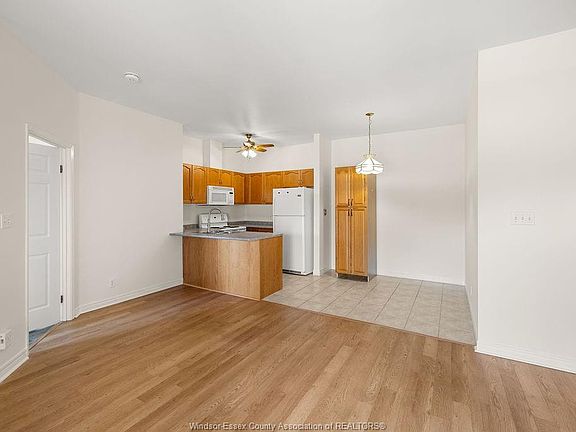 4th image of 4500 Ypres Ave #314