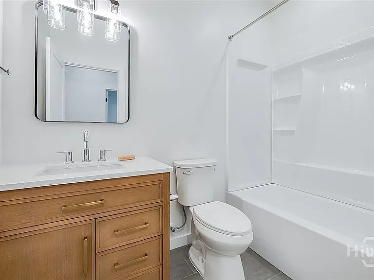 8 Mastick St #B — Photo 12
