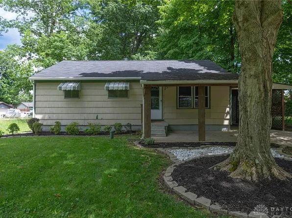 1966 E Skyview Dr, Dayton, OH 45432