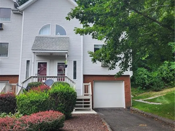 925 Oronoke Road #21J, Waterbury, CT 06708