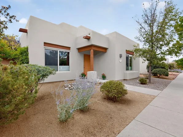 17 Panther Peak, Santa Fe, NM 87508