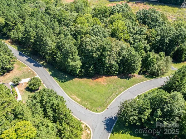 3000 Ashwood Park Dr, Belmont, NC 28012