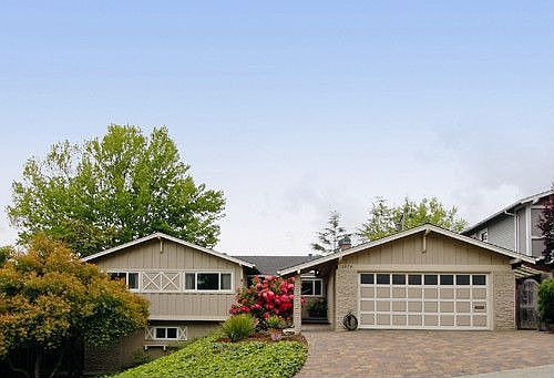 1st image of 3879 Harvest Dr
