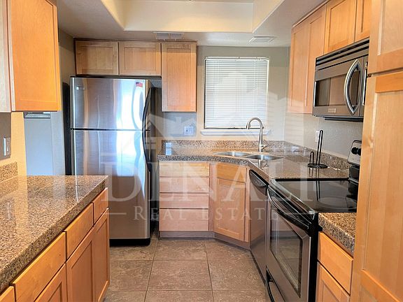 3rd image of 6651 N Campbell Ave APT 279