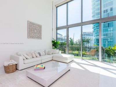 6000 Collins Ave APT 520, Miami Beach, FL, 33140