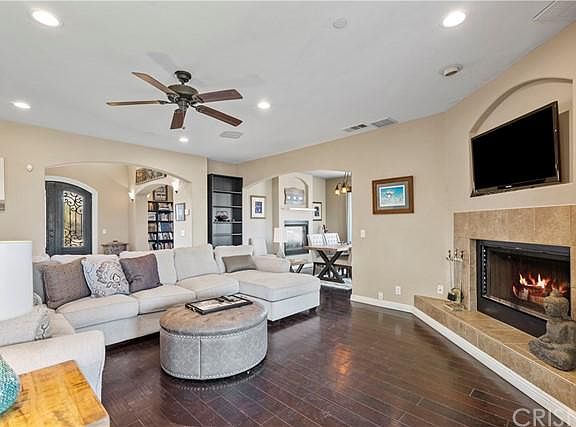 3rd image of 11202 Lewis Hill Dr