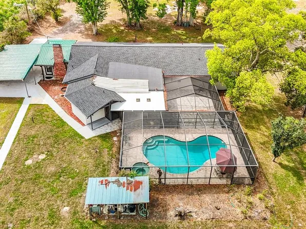 216 Corbett Rd, Lithia, FL 33547