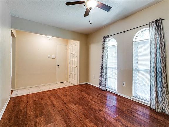 5th image of 1413 Leicester St