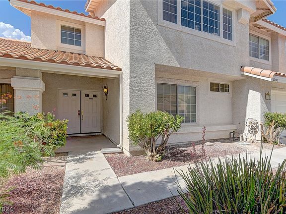 4th image of 1000 Sage Hollow Cir
