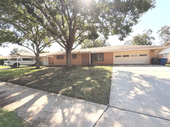 4926 Seabreeze, San Antonio, TX 78220