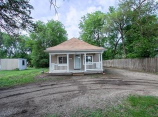 414 E 7th St, Newton, KS 67114