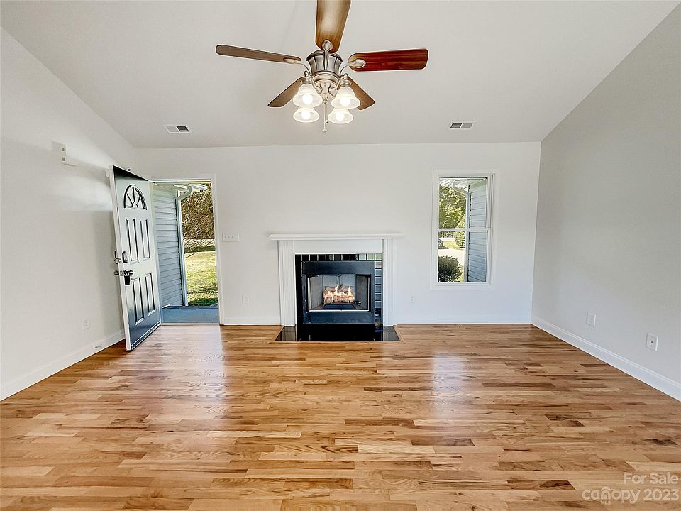 2073 Highway 557, Clover, SC 29710 Zillow