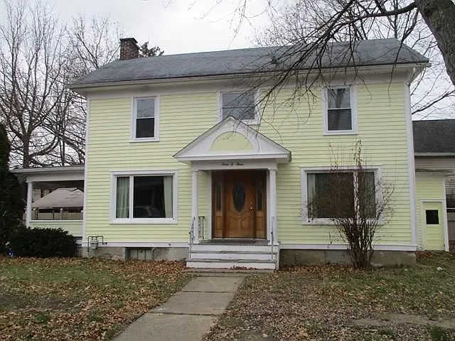 303 Guinnip Ave photo 1