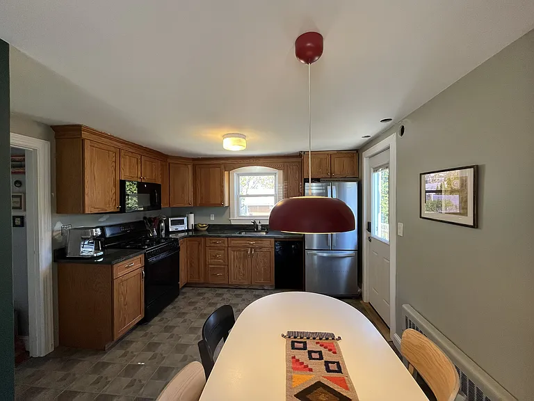 106 Centre St — Photo 15
